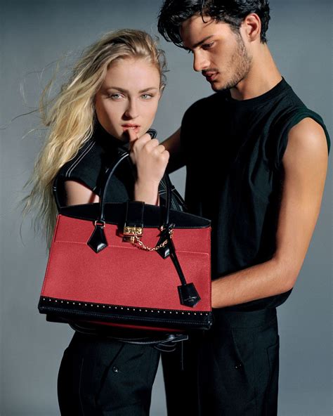 sophie turner louis vuitton series 7